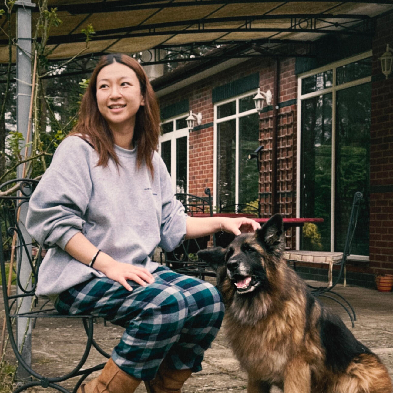 Homestay and academic guardianship in UK.